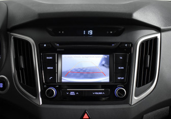 Подержанный автомобиль Hyundai Creta 2016 года (17 фото)