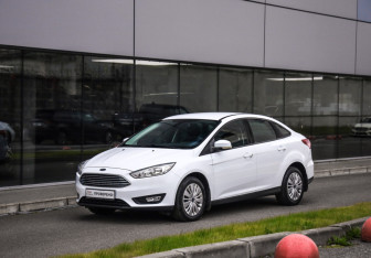 Подержанный автомобиль Ford Focus Sedan 2018 года (3 фото)