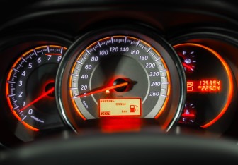 Подержанный автомобиль Nissan Murano Suv 2010 года (10 фото)