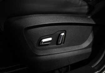 Подержанный автомобиль Chery Tiggo 8 Pro Max 2022 года (19 фото)