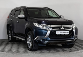 Подержанный автомобиль Mitsubishi Pajero Sport 2018 года (3 фото)