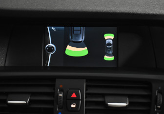 Подержанный автомобиль BMW X3 2013 года (17 фото)