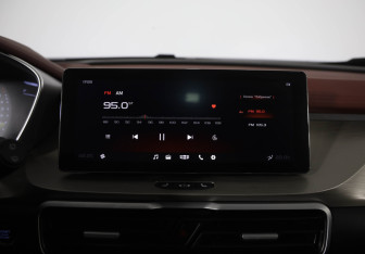 Подержанный автомобиль Belgee X50 2024 года (17 фото)