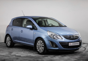 Подержанный автомобиль Opel Corsa 2013 года (3 фото)