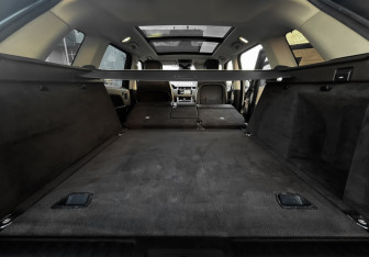 Подержанный автомобиль Land Rover Range Rover Sport 2019 года (32 фото)