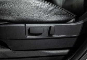 Подержанный автомобиль Mitsubishi Outlander 2015 года (15 фото)