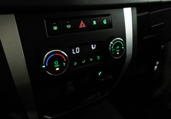 Подержанный автомобиль УАЗ Patriot 2018 года (15 фото)