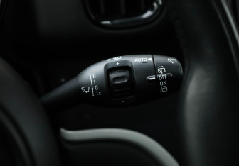 Подержанный автомобиль MINI Countryman 2018 года (15 фото)