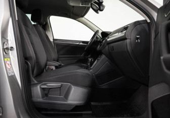 Подержанный автомобиль Volkswagen Tiguan 2017 года (26 фото)