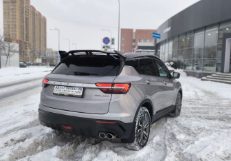 Подержанный автомобиль Geely Coolray 2023 года (4 фото)