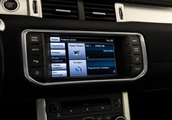 Подержанный автомобиль Land Rover Range Rover Evoque 2014 года (15 фото)