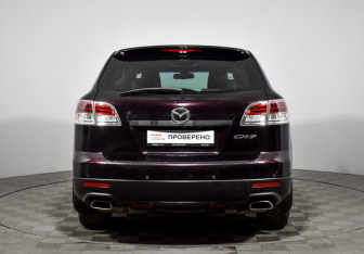 Подержанный автомобиль Mazda CX-9 2008 года (6 фото)