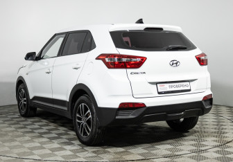 Подержанный автомобиль Hyundai Creta 2017 года (7 фото)