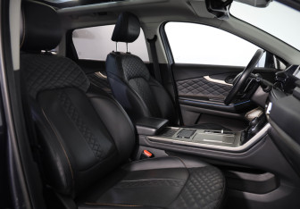 Подержанный автомобиль Exeed TXL 2021 года (11 фото)