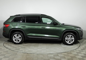 Подержанный автомобиль Skoda Kodiaq 2020 года (4 фото)