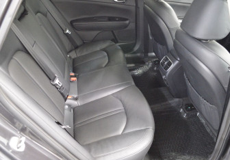 Подержанный автомобиль Kia Optima Sedan 2019 года (13 фото)