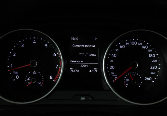 Подержанный автомобиль Volkswagen Tiguan 2019 года (12 фото)