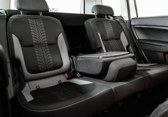 Подержанный автомобиль Skoda Yeti 2015 года (17 фото)
