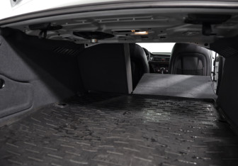 Подержанный автомобиль Audi A6 Sedan 2013 года (28 фото)