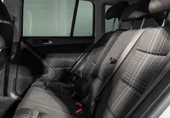 Подержанный автомобиль Volkswagen Tiguan 2016 года (12 фото)