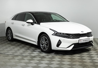 Подержанный автомобиль Kia K5 2020 года (3 фото)