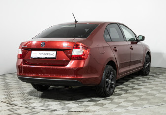Подержанный автомобиль Skoda Rapid Liftback 2016 года (5 фото)