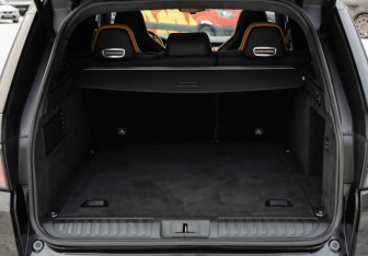 Подержанный автомобиль Land Rover Range Rover Sport 2019 года (37 фото)