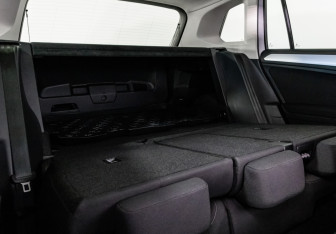 Подержанный автомобиль Volkswagen Tiguan 2021 года (25 фото)