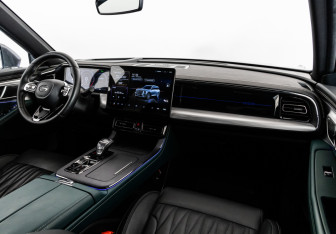 Подержанный автомобиль GAC GS8 2023 года (12 фото)