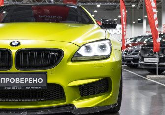 Подержанный автомобиль BMW M6 Coupe 2013 года (8 фото)