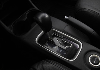 Подержанный автомобиль Mitsubishi Outlander 2016 года (12 фото)