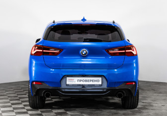 Подержанный автомобиль BMW X2 2018 года (6 фото)