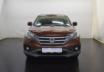 Подержанный автомобиль Honda CR-V 2013 года (2 фото)