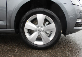 Новый Skoda Octavia Liftback 2025 (5 фото)