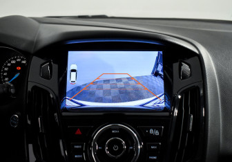 Подержанный автомобиль Ford Focus Wagon 2013 года (17 фото)