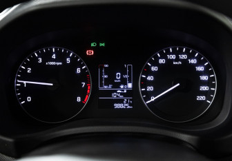 Подержанный автомобиль Hyundai Creta 2017 года (12 фото)