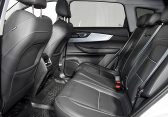 Подержанный автомобиль Chery Tiggo 7 Pro Max 2023 года (13 фото)