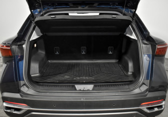 Подержанный автомобиль Omoda C5 2022 года (21 фото)