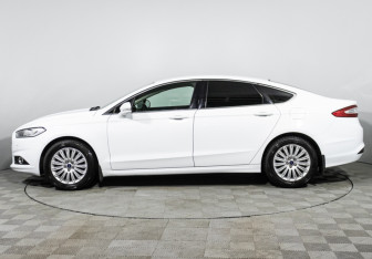 Подержанный автомобиль Ford Mondeo Sedan 2016 года (8 фото)