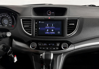 Подержанный автомобиль Honda CR-V 2015 года (18 фото)