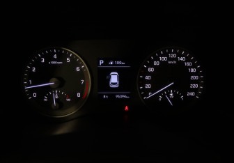 Подержанный автомобиль Hyundai Tucson 2020 года (11 фото)