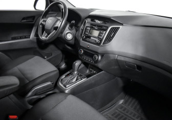 Подержанный автомобиль Hyundai Creta 2018 года (13 фото)