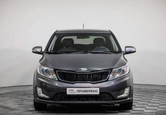 Подержанный автомобиль Kia Rio Hatchback 2014 года (2 фото)