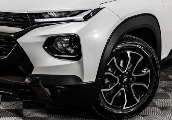 Подержанный автомобиль Chevrolet TrailBlazer 2020 года (10 фото)