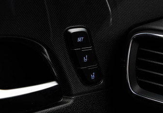 Подержанный автомобиль Hyundai Santa Fe 2022 года (26 фото)