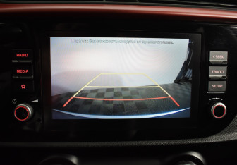 Подержанный автомобиль Kia Rio Sedan 2020 года (16 фото)