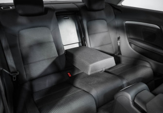 Подержанный автомобиль Audi A5 Coupe 2010 года (20 фото)