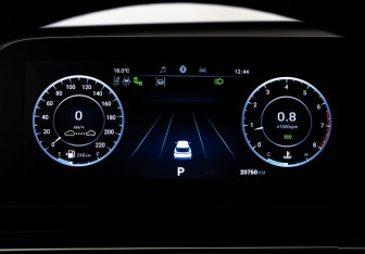 Подержанный автомобиль Omoda C5 2024 года (36 фото)