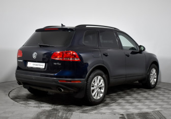 Подержанный автомобиль Volkswagen Touareg 2016 года (5 фото)