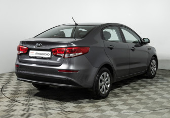 Подержанный автомобиль Kia Rio Sedan 2015 года (5 фото)